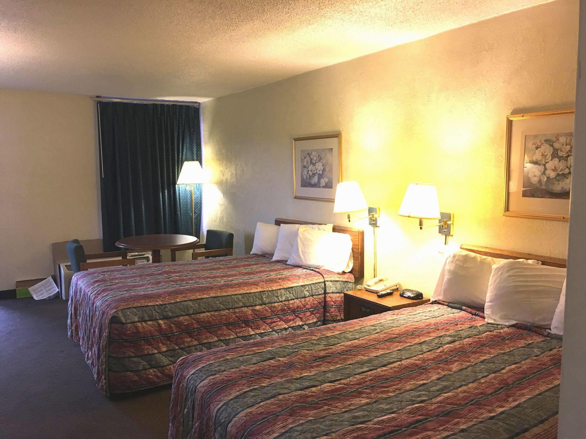 Sikeston Inn Екстер'єр фото